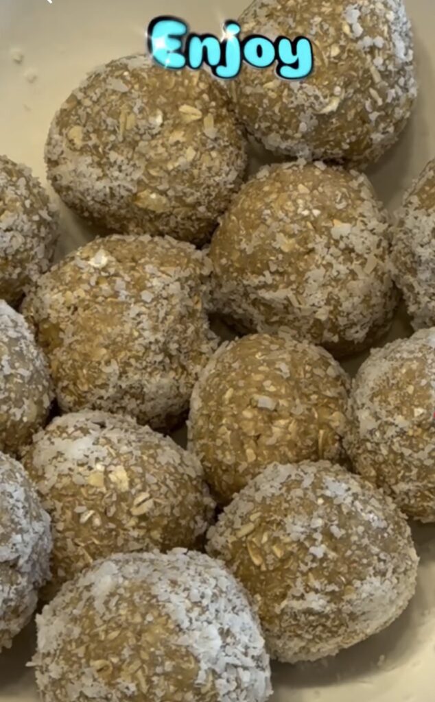 High-protein lemon balls