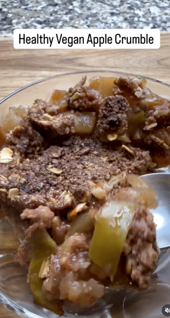 Healthy Vegan Apple Crumble